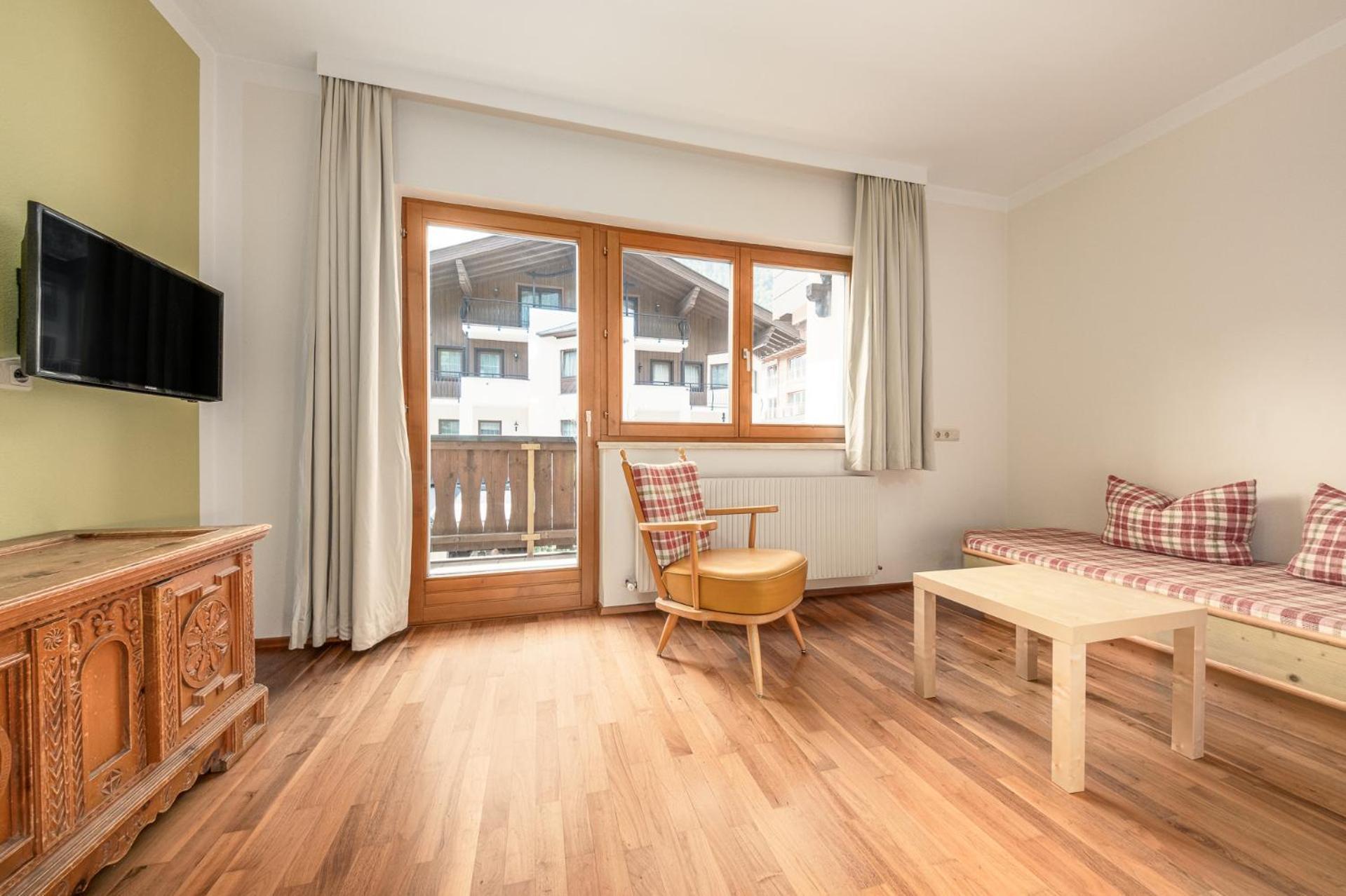 Apartments Alpina Mayrhofen Buitenkant foto